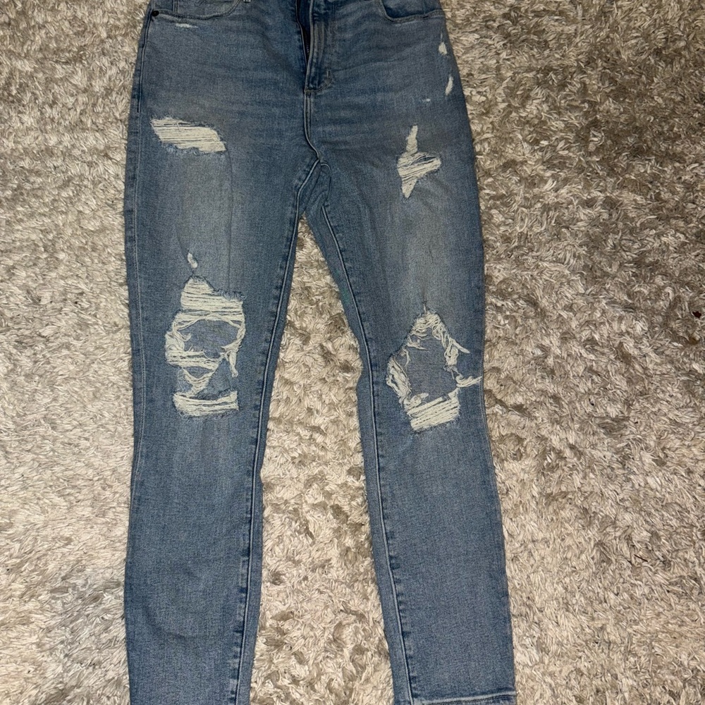 Abercrombie & Fitch Distressed Skinny Jeans - Blue